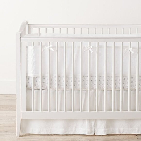 NIP Pottery Barn Kids Breathable Baby Linen Mesh Liner White Baby Shower Gift - Picture 1 of 4